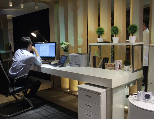samsung-convergence-home-office-setup